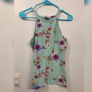 Floral tank